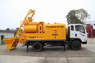 小型搅拌车载泵的性能参数与施工优势分析